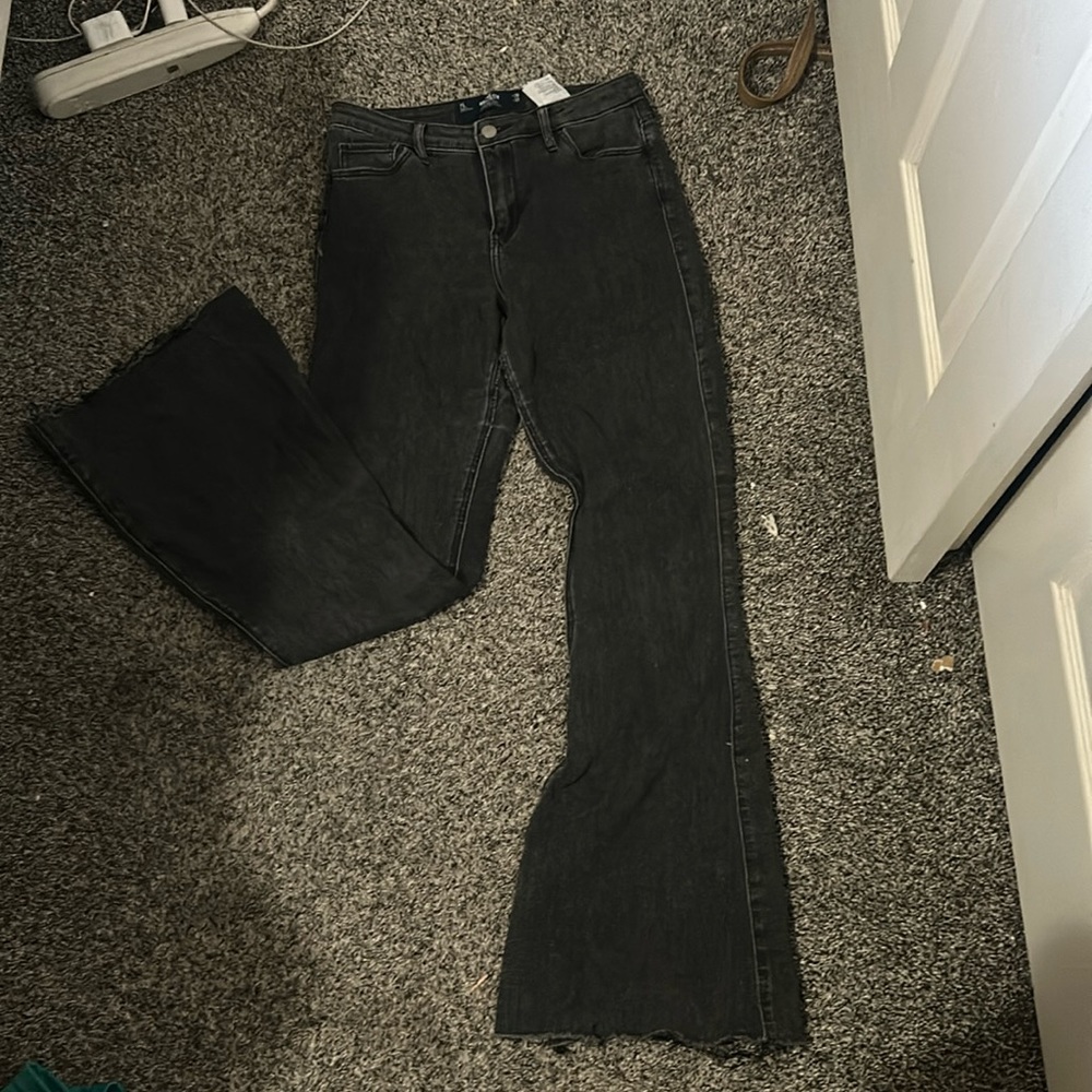 hollister flares